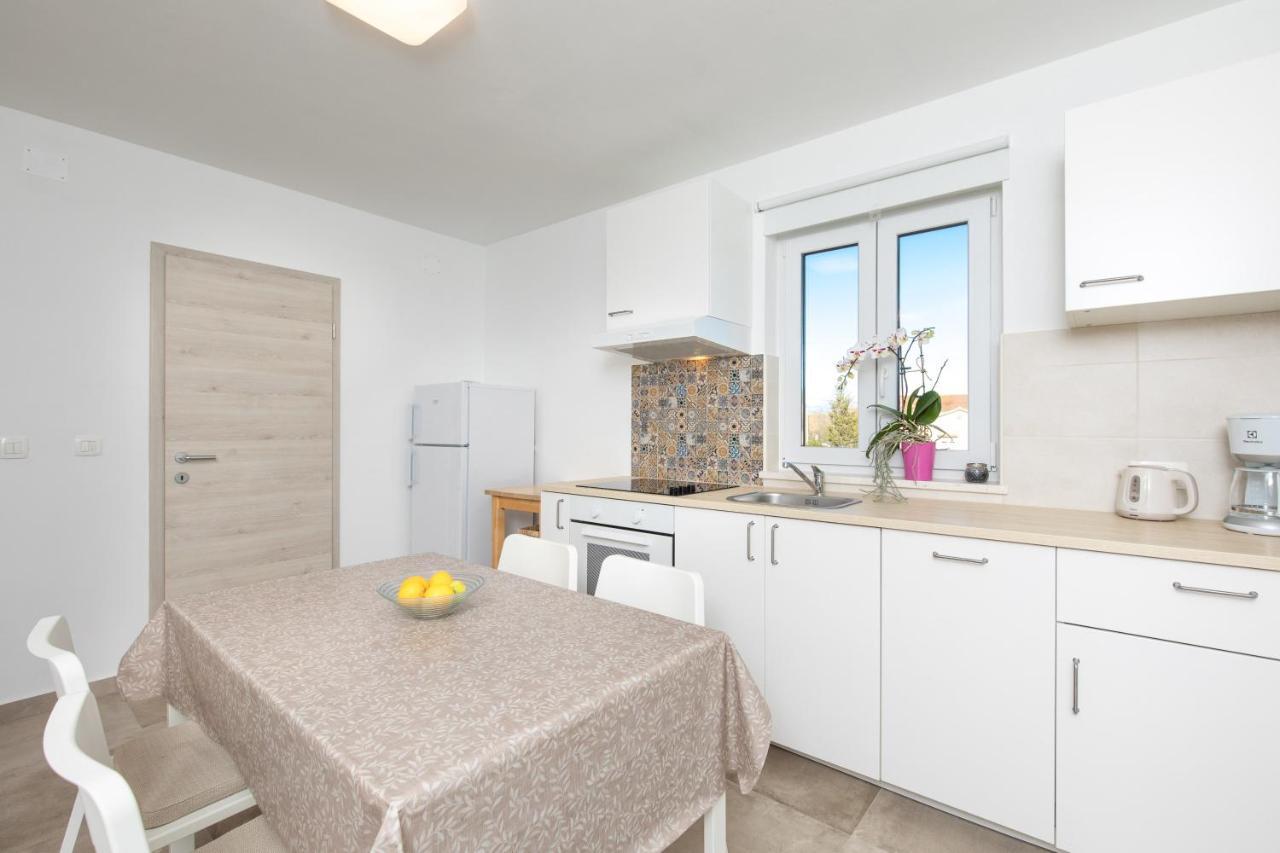 Apartments Brig Perfect Countryside Holiday! Krk Town Exterior photo
