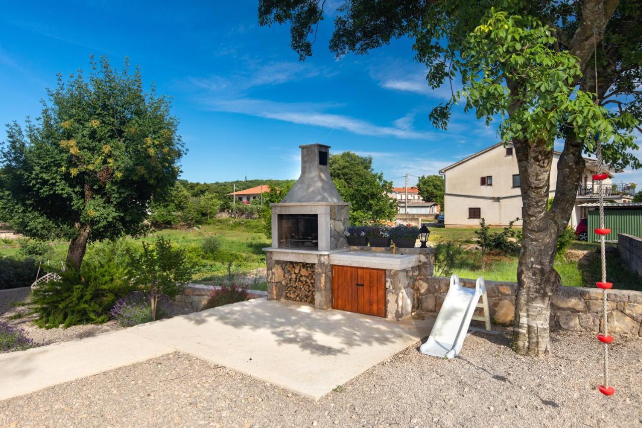 Apartments Brig Perfect Countryside Holiday! Krk Town Exterior photo